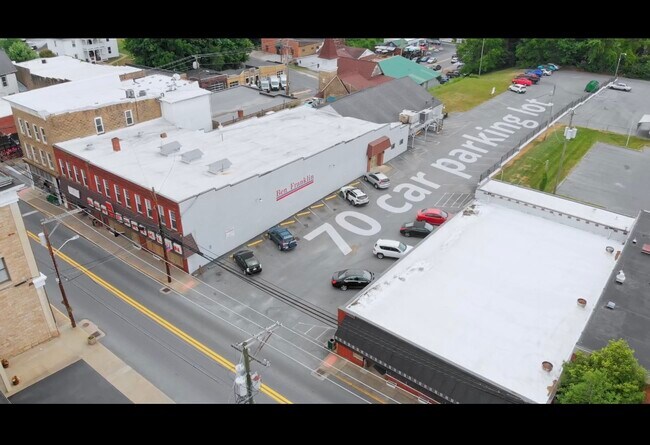 More details for 115 W Maple Ave, Fayetteville, WV - Retail for Lease