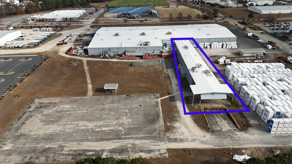 370 Allied Dr, Conway, SC à louer - Photo du bâtiment - Image 2 de 5