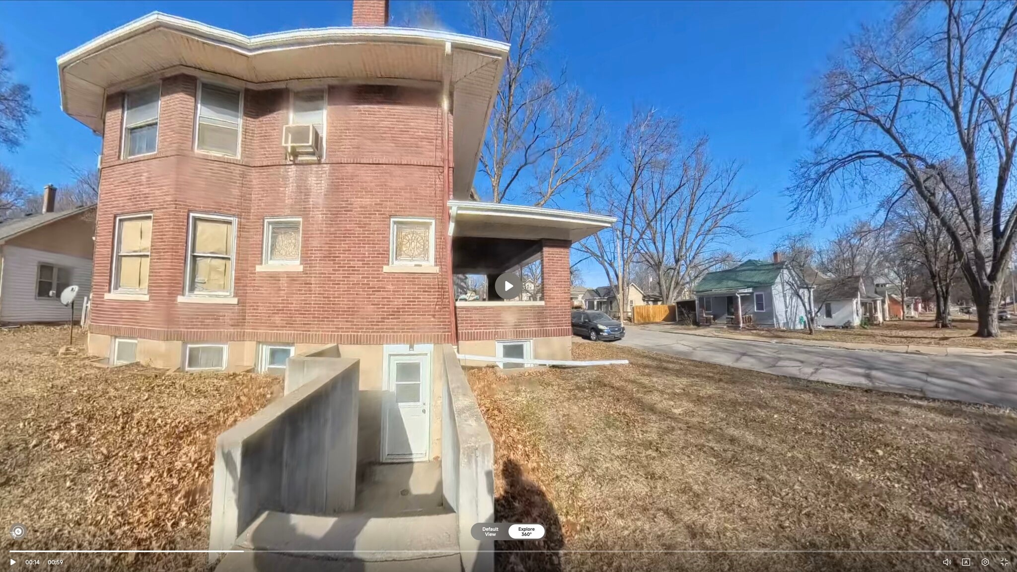 4-Plex and Duplex portefeuille de 2 propriétés à vendre sur LoopNet.ca Photo principale- Image 1 de 3