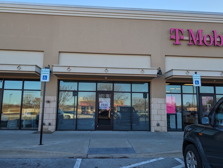 329-343 NW 2nd St, Lawton, OK for lease - Building Photo - Image 2 of 5