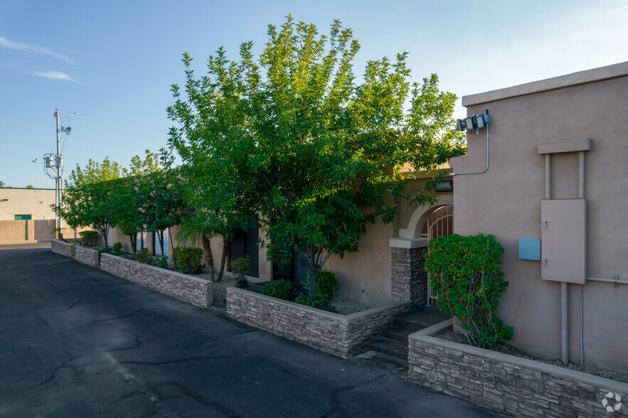 8821 N 7th St, Phoenix, AZ à vendre - Photo du bâtiment - Image 2 de 3