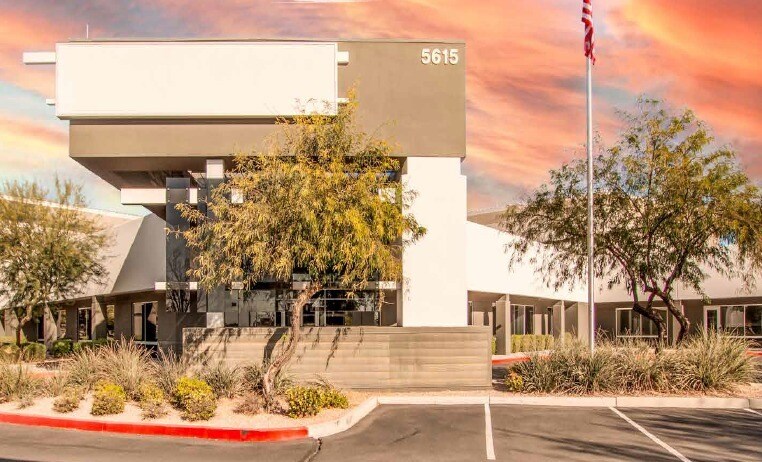 5615 S Sossaman Rd, Mesa, AZ à vendre Photo du bâtiment- Image 1 de 1