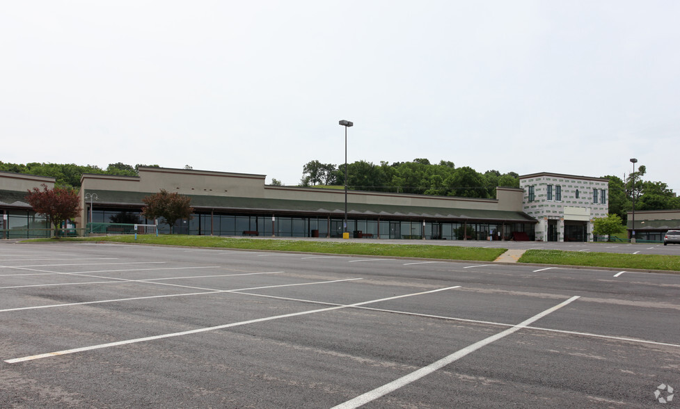 1252-1272 W Old Highway 40, Odessa, MO à vendre - Photo principale - Image 1 de 2