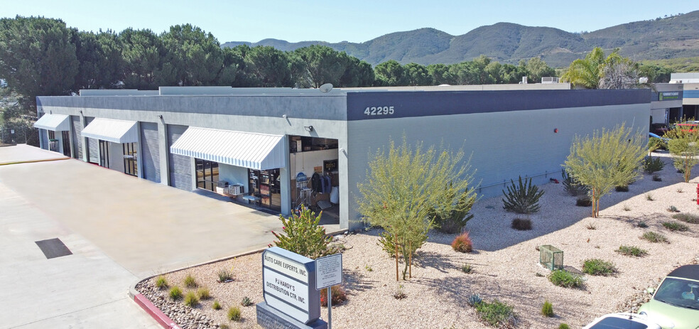 42295 Avenida Alvarado, Temecula, CA for lease - Building Photo - Image 3 of 3