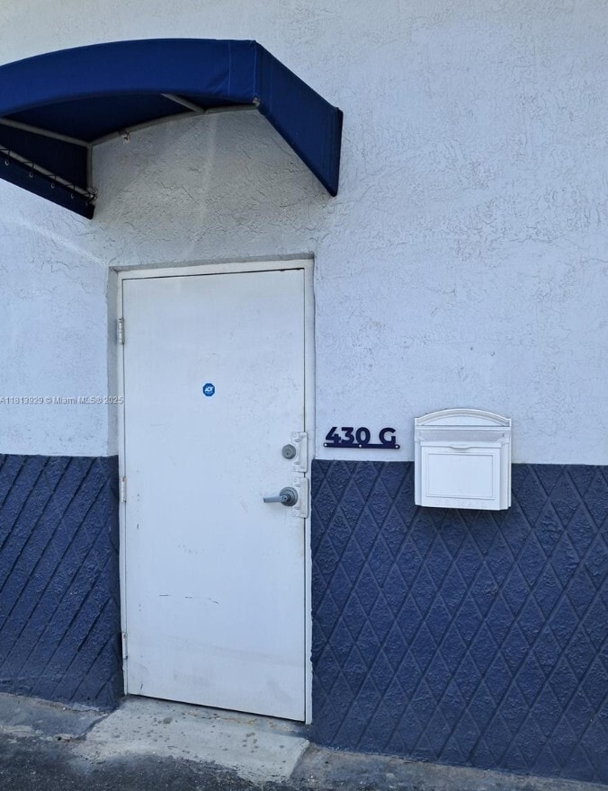 430 Ansin Blvd, Hallandale Beach, FL for lease Building Photo- Image 1 of 9