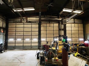 331 Elliot St, West Chicago, IL à vendre Photo intérieure- Image 2 de 11