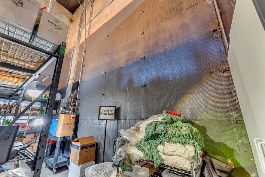 9299 W Olive Ave, Peoria, AZ for lease - Interior Photo - Image 2 of 41