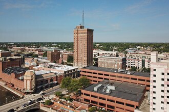 7 S Stolp Ave, Aurora, IL - AERIAL  map view - Image1