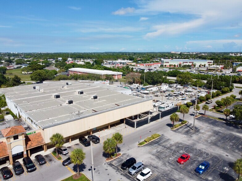 30200 Old Dixie Hwy, Homestead, FL à vendre - Photo du bâtiment - Image 3 de 20