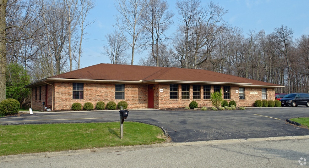1543-1545 Marsetta Dr, Beavercreek, OH for sale - Building Photo - Image 3 of 15