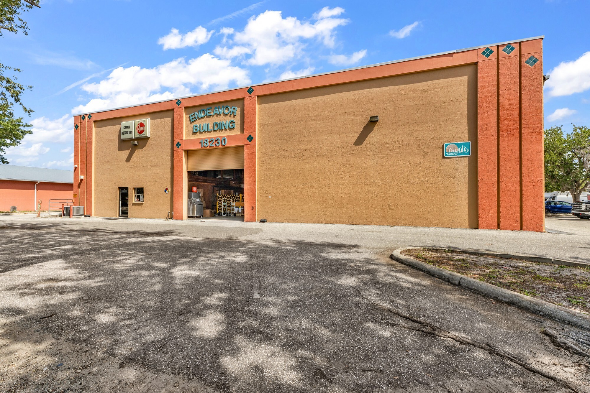 18230 Paulson Dr, Port Charlotte, FL for sale Primary Photo- Image 1 of 29
