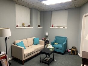 646 Main St, Port Jefferson, NY for lease Building Photo- Image 1 of 7