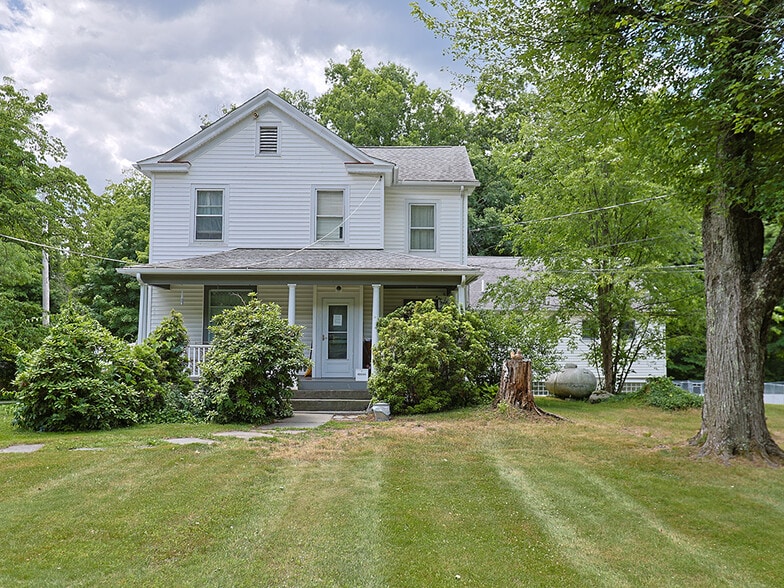 3197 NY-28, Shokan, NY à vendre - Photo du bâtiment - Image 2 de 29