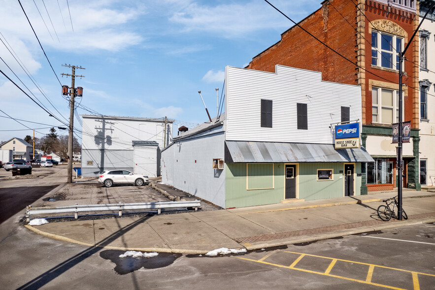 152 Washington Sq, Bucyrus, OH à vendre - Photo du bâtiment - Image 3 de 33