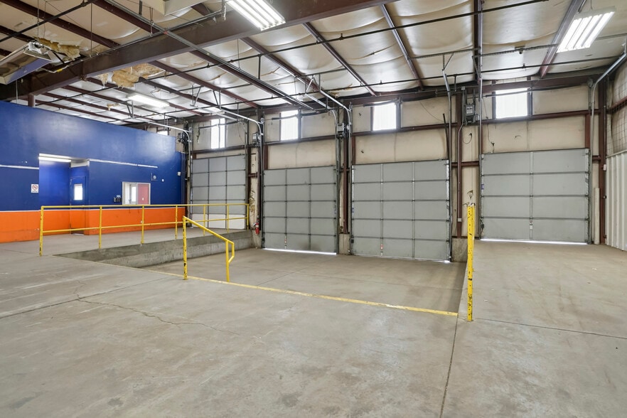 5757 E 42nd Ave, Denver, CO for lease - Building Photo - Image 3 of 20