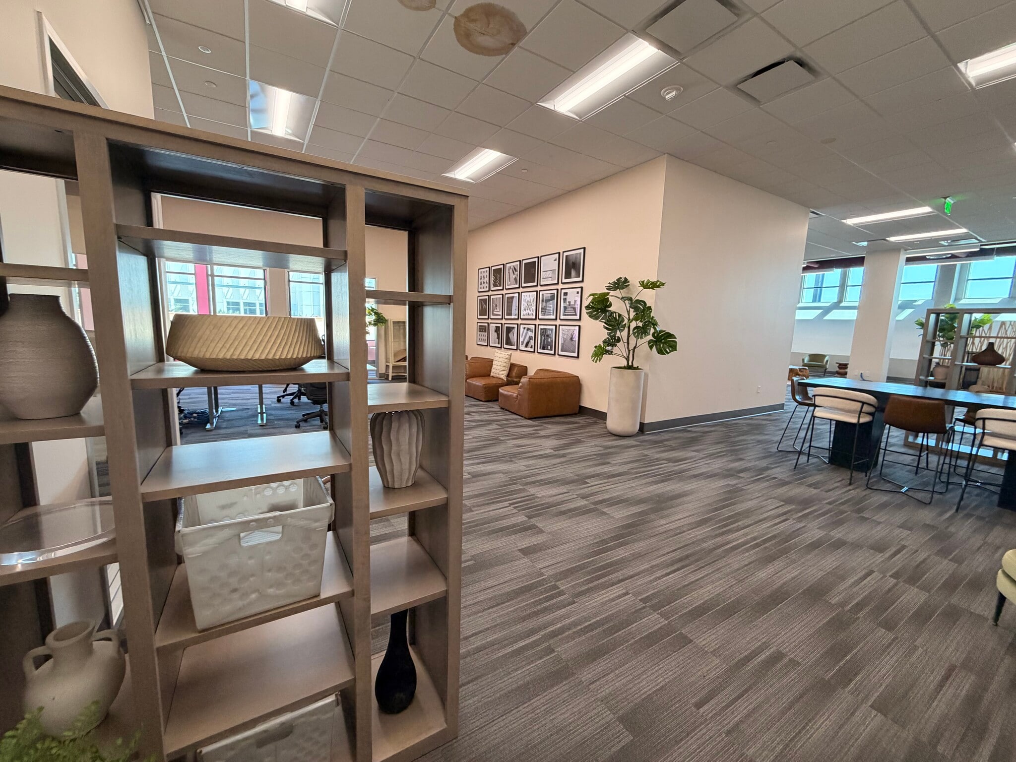 2115 Festival Plaza Dr N, Las Vegas, NV for lease Interior Photo- Image 1 of 12