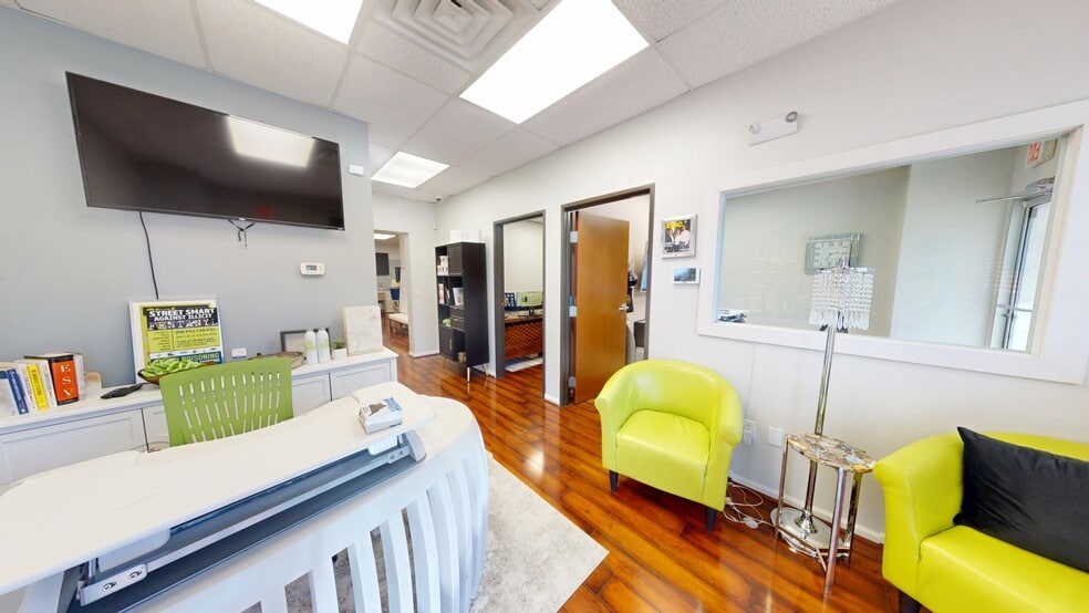 2001 Windy Ter, Cedar Park, TX for lease - Building Photo - Image 2 of 20