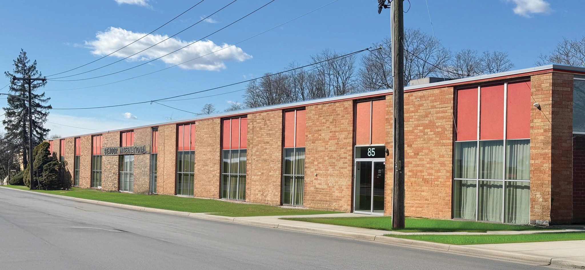 85 Channel Dr, Port Washington, NY for sale Building Photo- Image 1 of 6