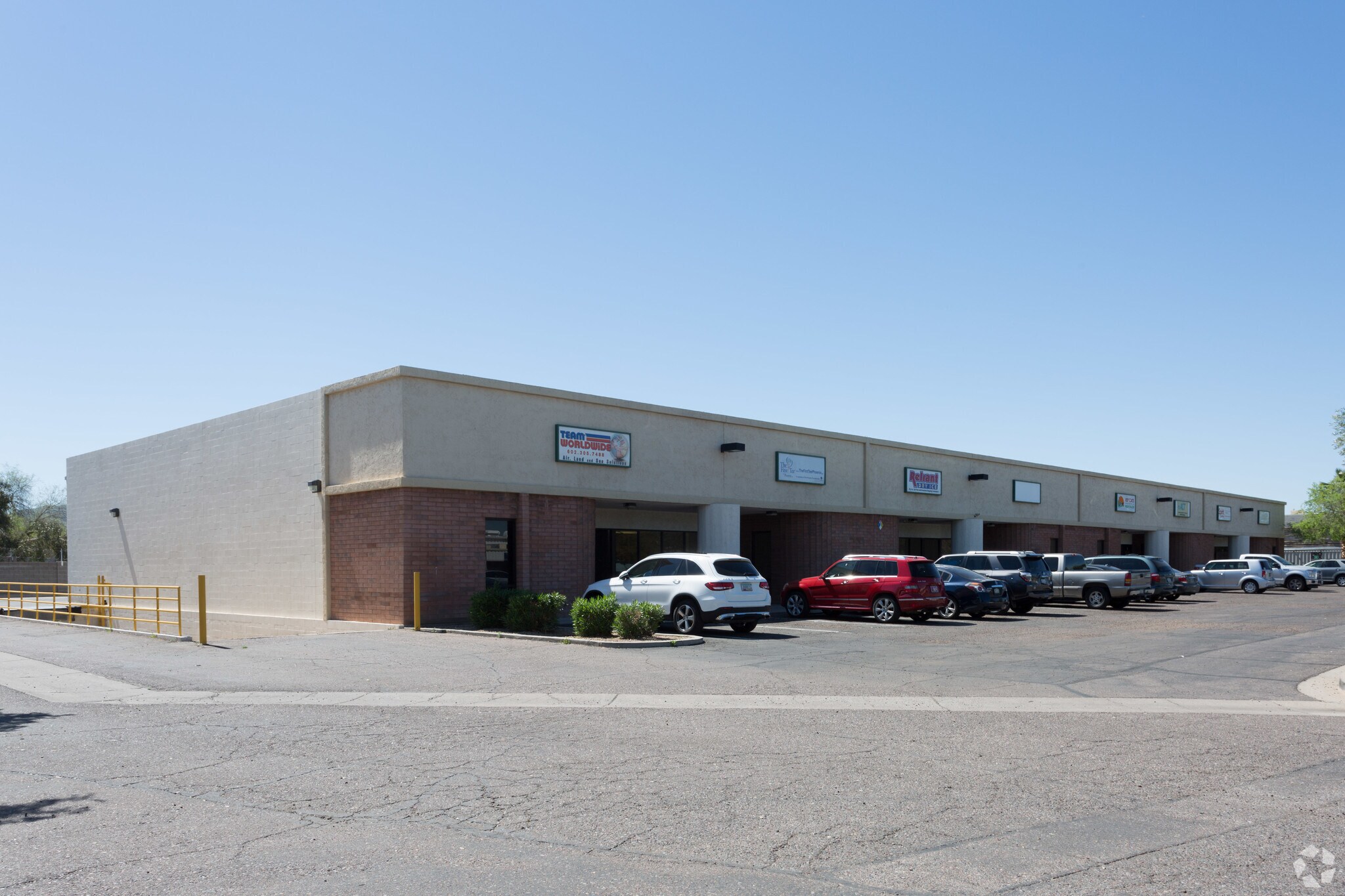 3837 E Wier Ave, Phoenix, AZ for lease Primary Photo- Image 1 of 11