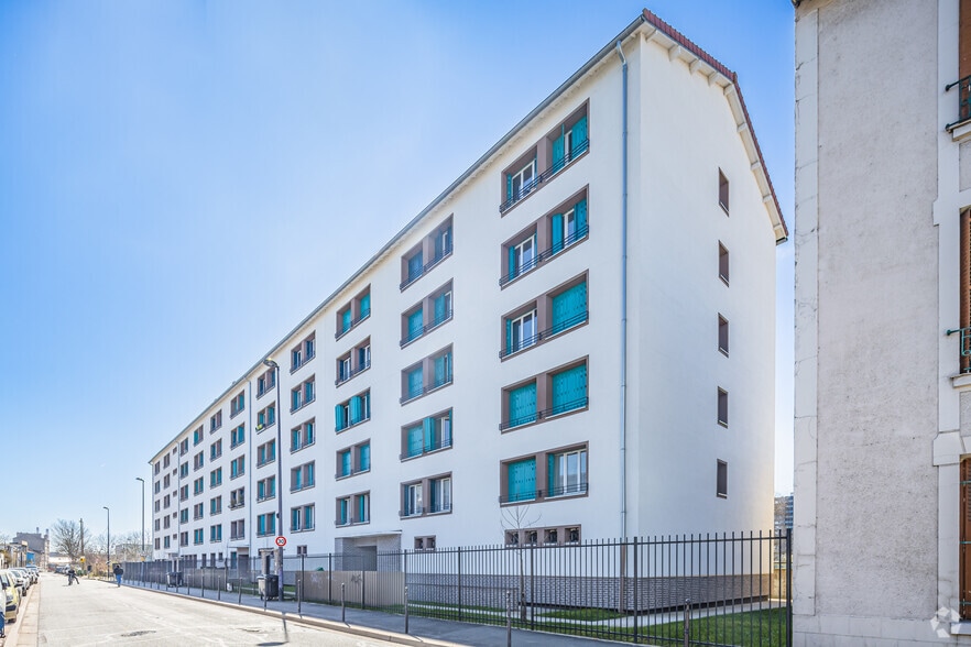 3 Rue Molière, Ivry-sur-Seine for lease - Building Photo - Image 2 of 2