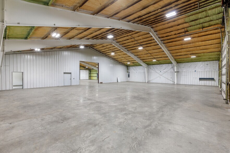 275 Industrial Park Ave, Spirit Lake, ID à louer - Photo du bâtiment - Image 2 de 23