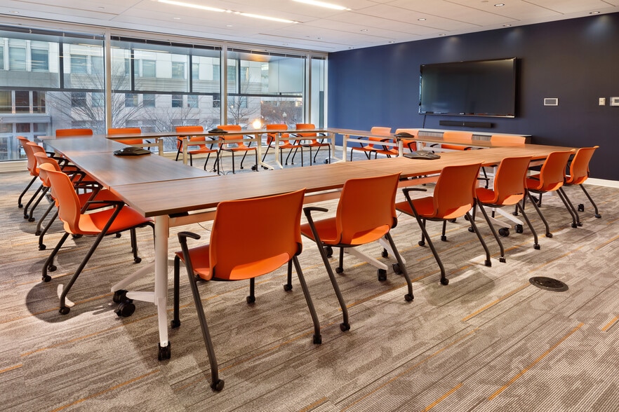 111 K St NE, Washington, DC for lease - Interior Photo - Image 2 of 13