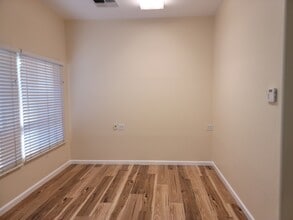 10052-10078 Alta Sierra Dr, Grass Valley, CA for lease Interior Photo- Image 2 of 6