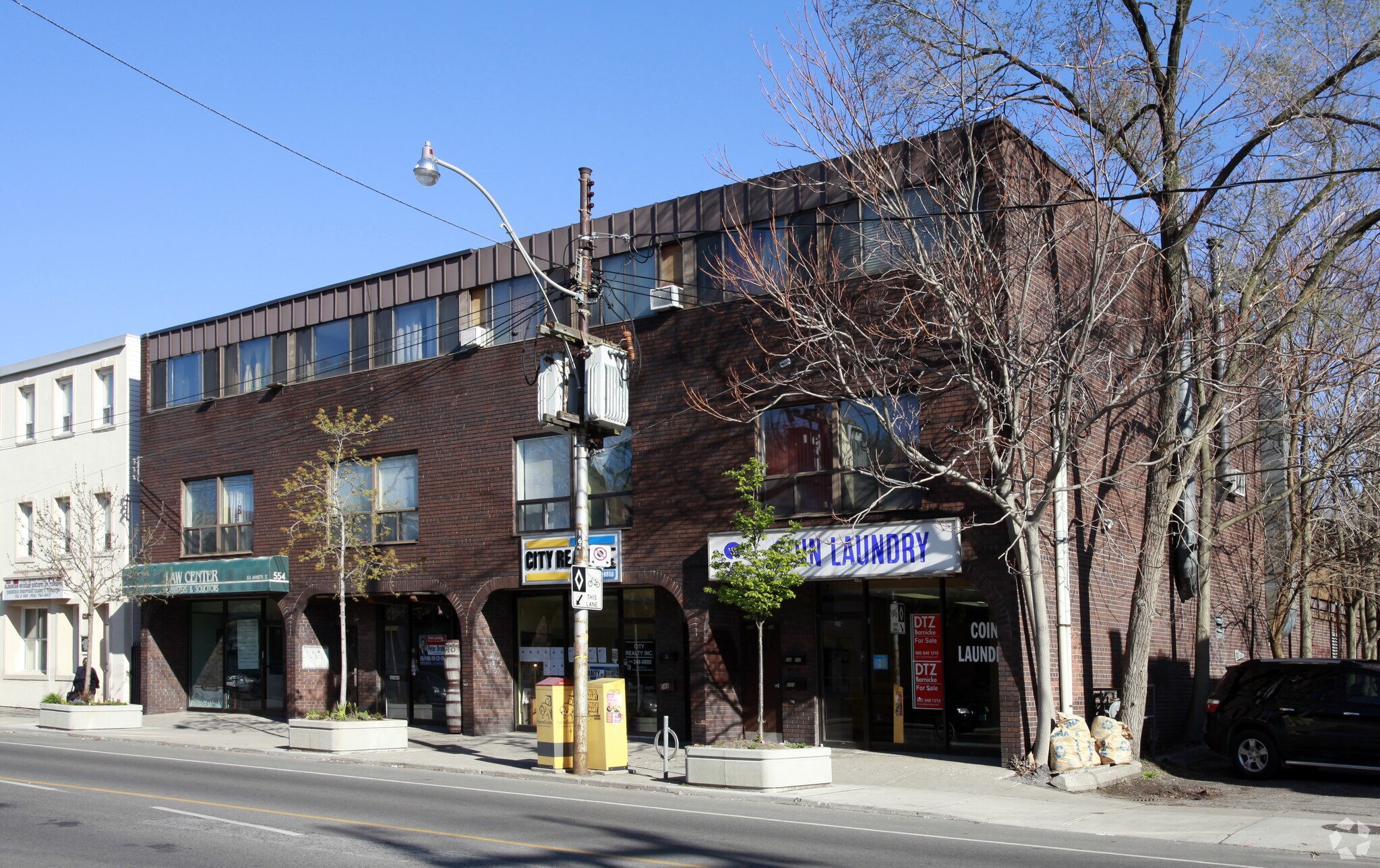 548 Annette St, Toronto, ON à vendre Photo principale- Image 1 de 1