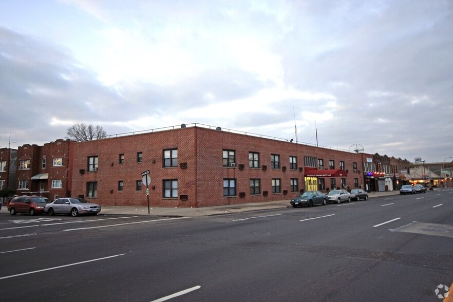 94-20 Astoria Blvd, Flushing, NY for sale - Building Photo - Image 3 of 4