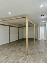 62 Pine Ave, Leeton for lease Interior Photo- Image 2 of 10
