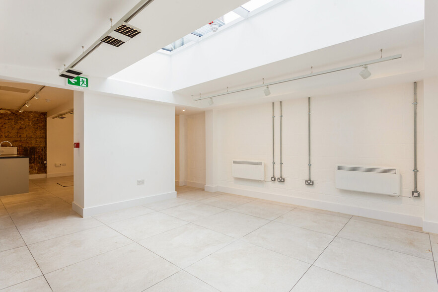 518-522 Wandsworth Rd, London for lease - Interior Photo - Image 3 of 7