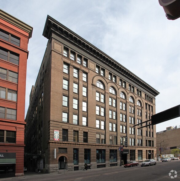 400 1st Ave N, Minneapolis, MN for lease - Building Photo - Image 2 of 17