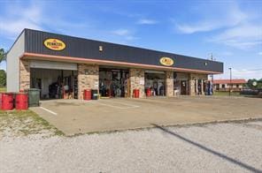 319 W Lennon Dr, Emory, TX for sale - Building Photo - Image 3 of 20