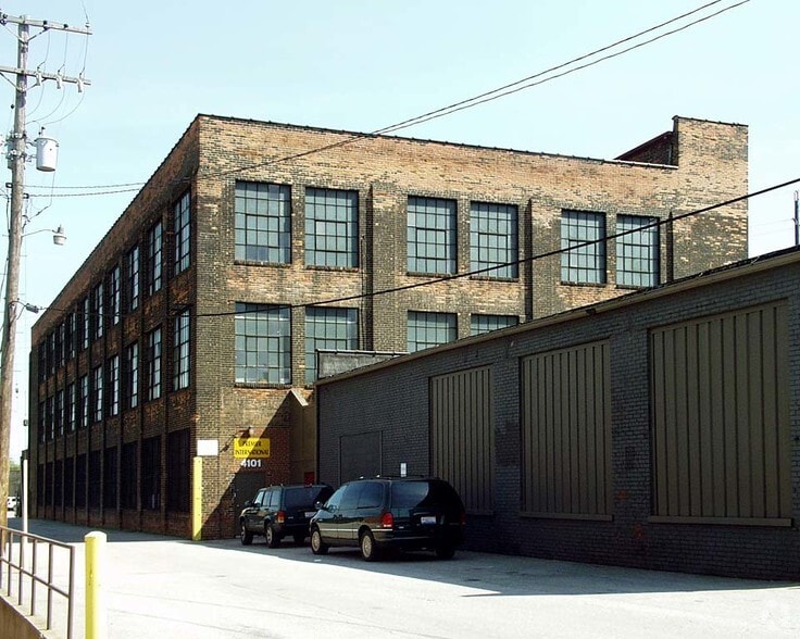 4101 Commerce Ave, Cleveland, OH for sale - Building Photo - Image 2 of 6