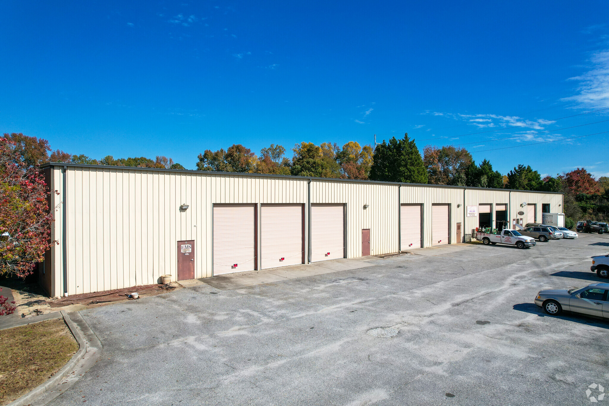 305 Industrial Way, Fayetteville, GA à vendre Photo principale- Image 1 de 1