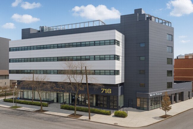 Plus de détails pour 360 Neptune Ave, Brooklyn, NY - Bureau/Médical à louer