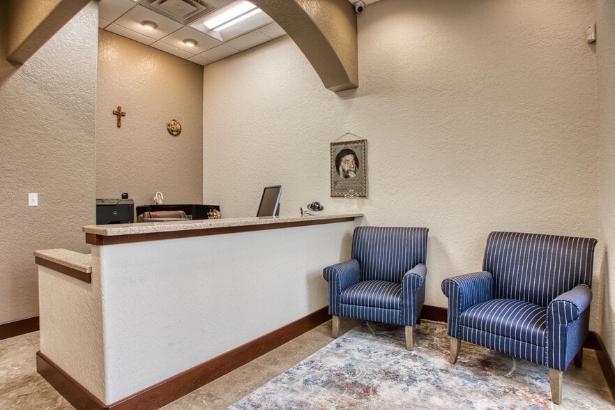 8810 Commodity Cir, Orlando, FL for sale - Interior Photo - Image 3 of 31