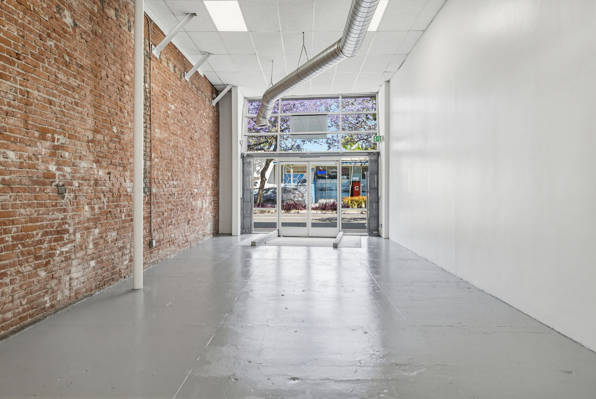 828 Pico Blvd, Santa Monica, CA for lease Interior Photo- Image 1 of 13
