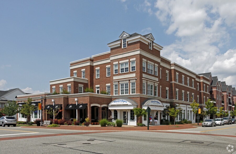 5201-5209 Center St, Williamsburg, VA à louer - Photo principale - Image 1 de 4