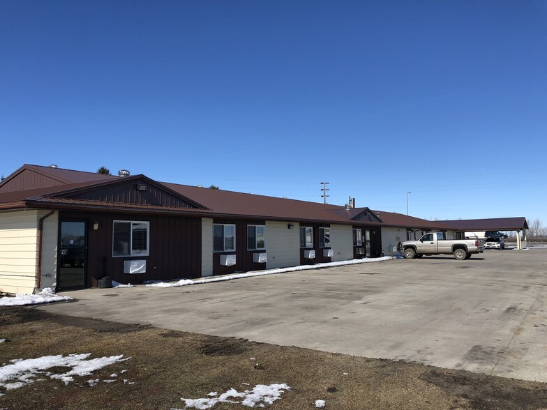 502 W Highway 66, Drayton, ND à vendre - Photo du bâtiment - Image 2 de 6