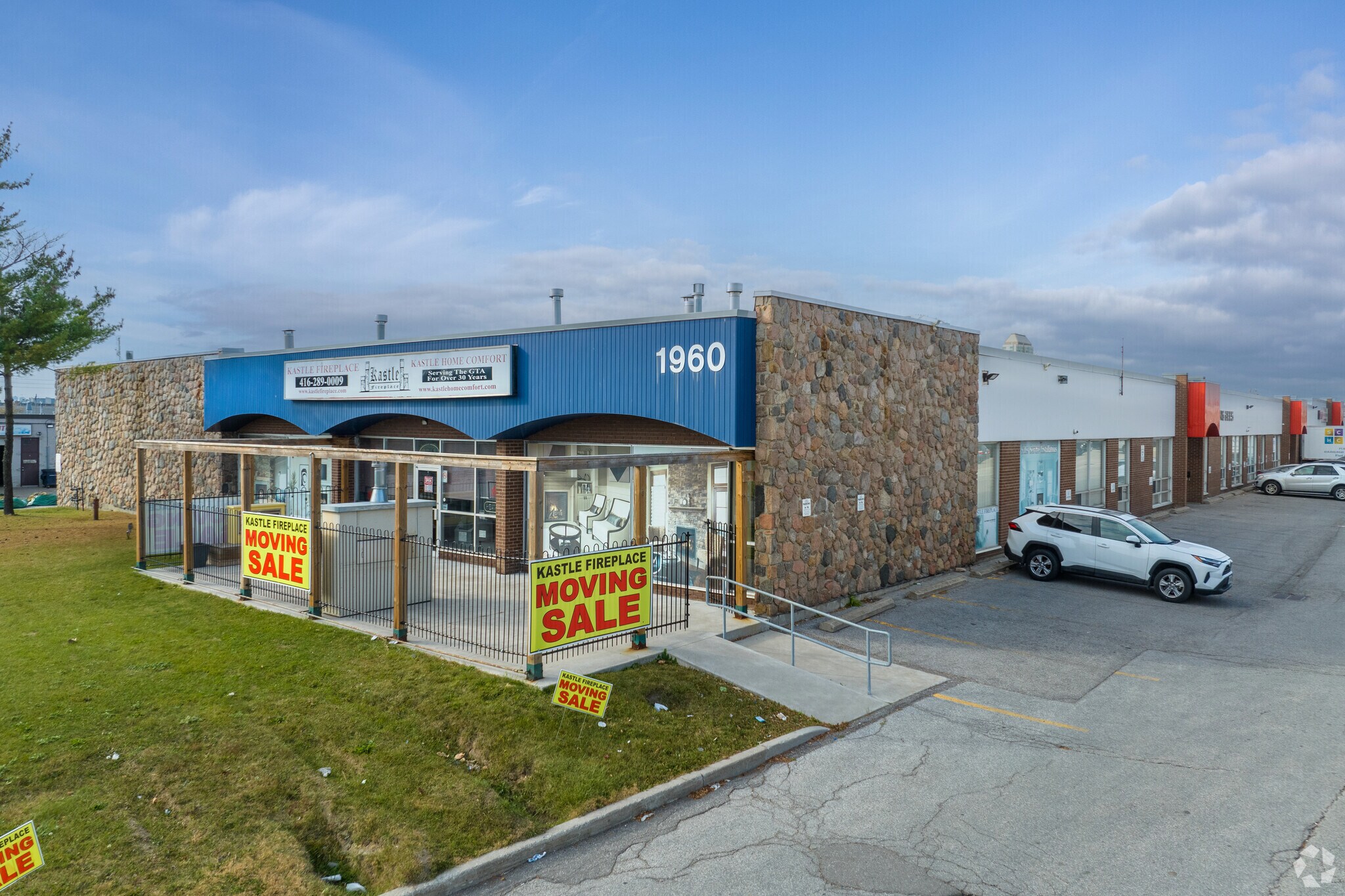 1960 Ellesmere Rd, Toronto, ON for lease Building Photo- Image 1 of 4