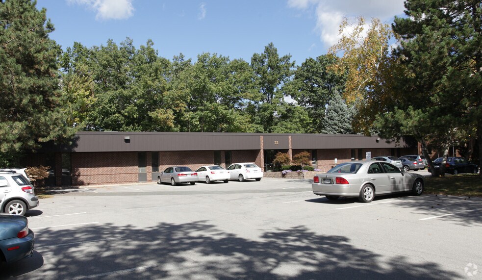 22 Computer Dr W, Albany, NY for lease - Primary Photo - Image 1 of 9