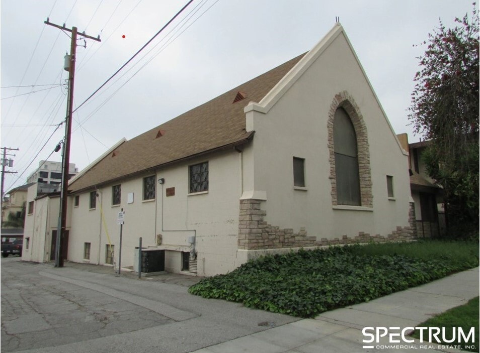 111 S 6th St, Burbank, CA for lease Primary Photo- Image 1 of 9