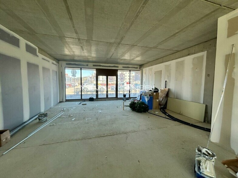 Office in Muret for lease - Interior Photo - Image 3 of 7