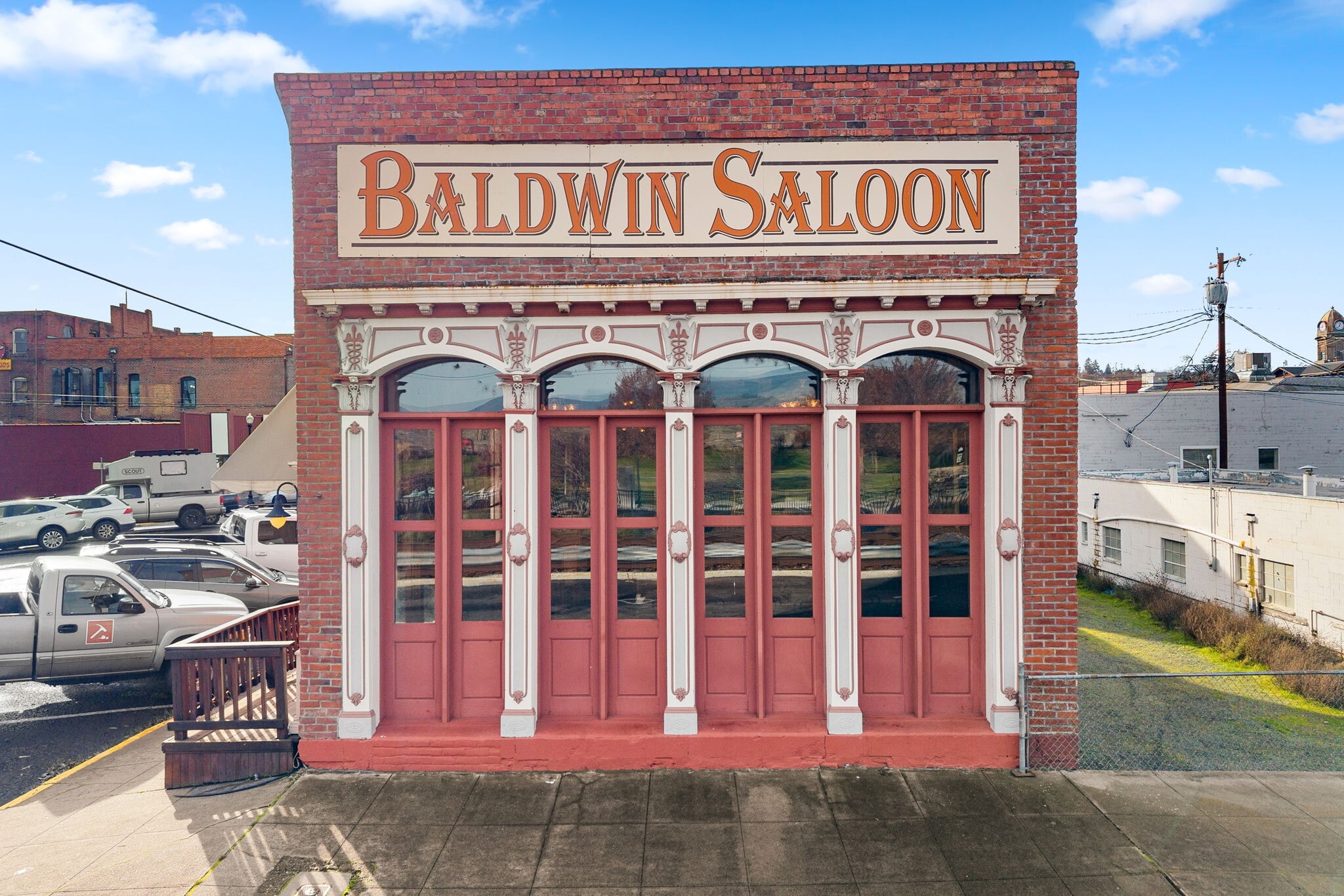 205 Court St, The Dalles, OR for sale Primary Photo- Image 1 of 56