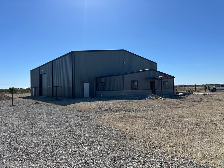 3098 FM 707, Tye, TX à louer - Photo du bâtiment - Image 3 de 16