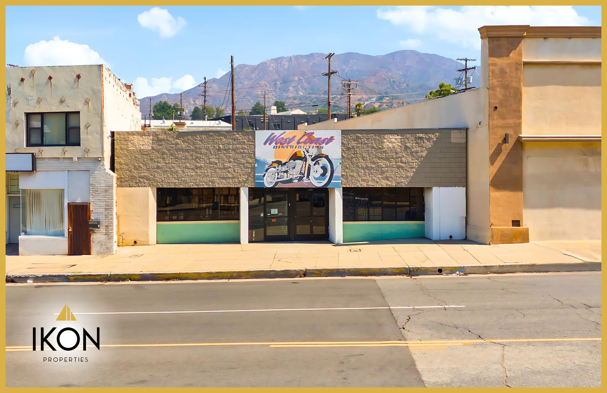 7241 Foothill Blvd, Tujunga, CA à vendre Photo du bâtiment- Image 1 de 8