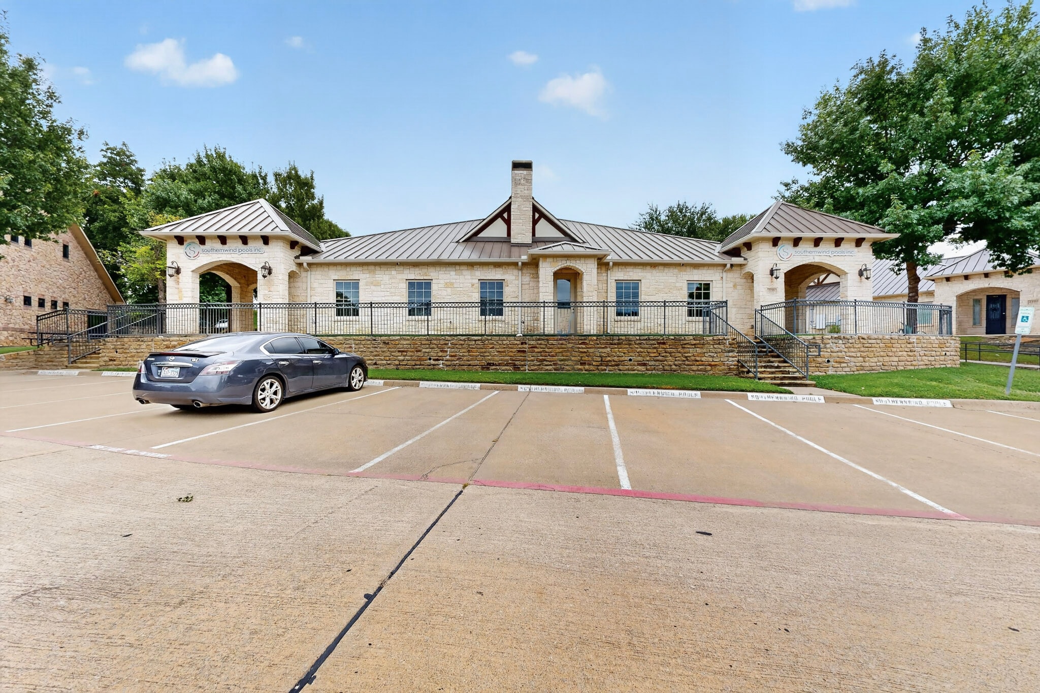 2230 Bush Dr, McKinney, TX for lease Interior Photo- Image 1 of 14