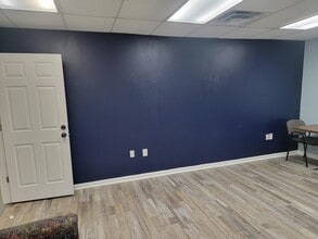 718-720 3rd Ave, West Point, GA for lease Interior Photo- Image 1 of 3