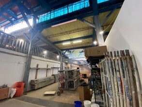 423 S Horton St, Seattle, WA for lease Interior Photo- Image 2 of 9